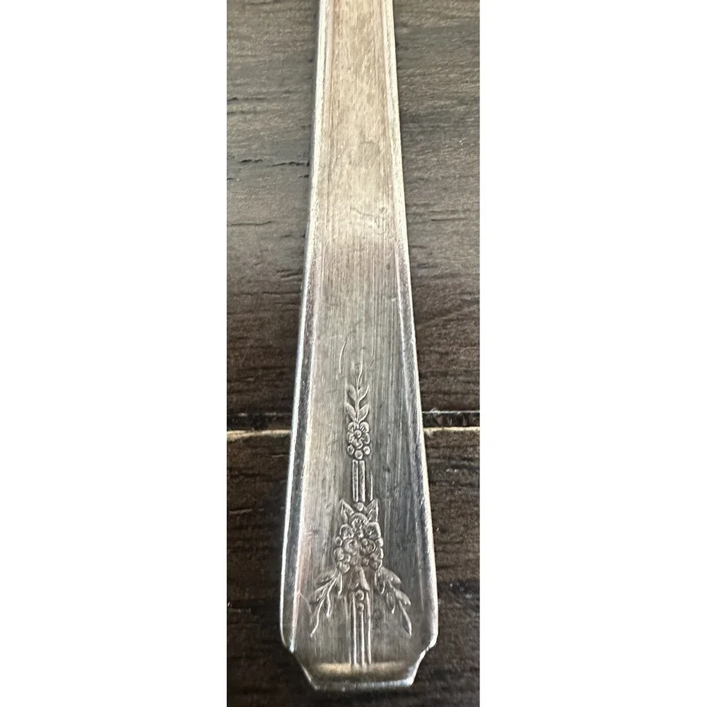 1940 Vintage Community Oneida MILADY  Sugar Spoon